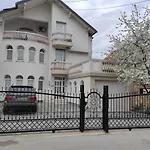 Dudex Apartment